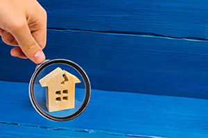 Magnifying Glass on Miniature House Representation with Crack